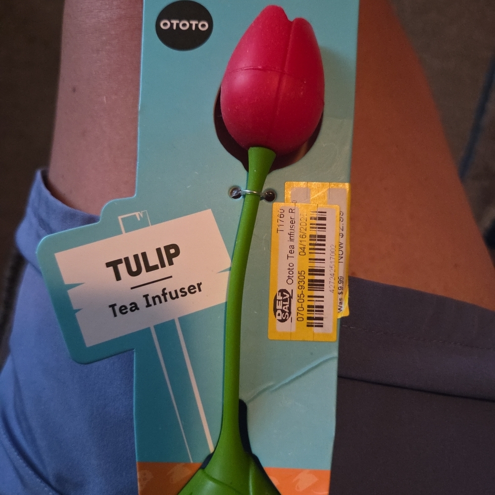Tulip Tea Infuser - Red and Green